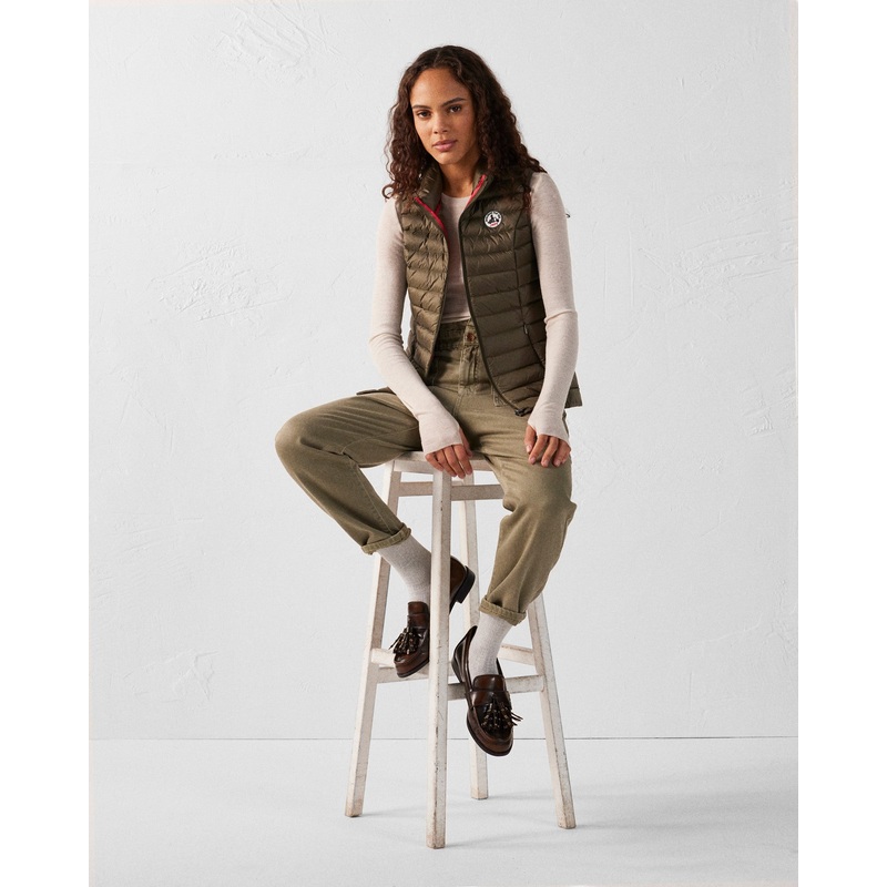 Lightweight sleeveless Army Seda down jacket