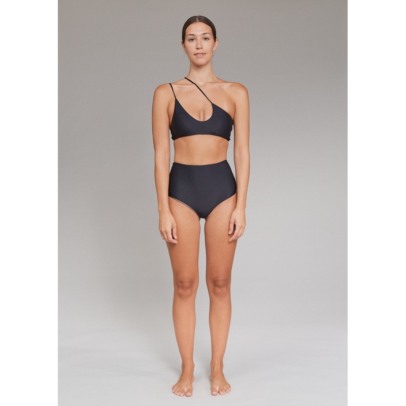ZAEL TOP - RESORT 2025