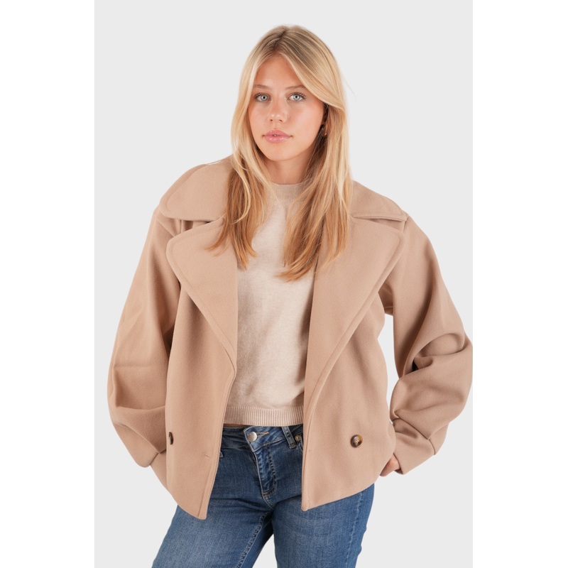 "Fall" coat beige