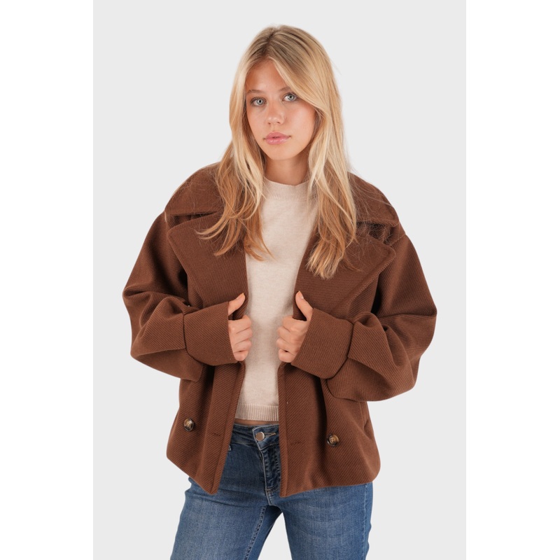 "Fall" coat brown