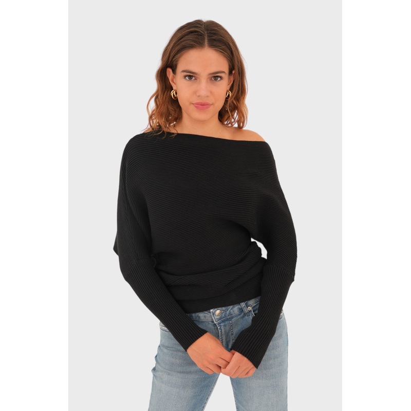 "Willow" sweater black