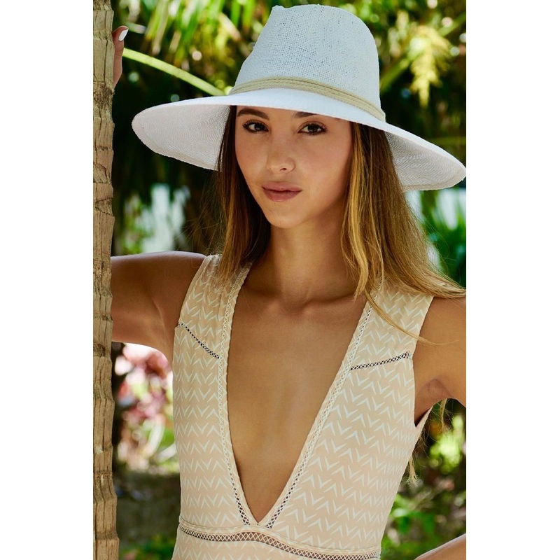 Naya Hat
