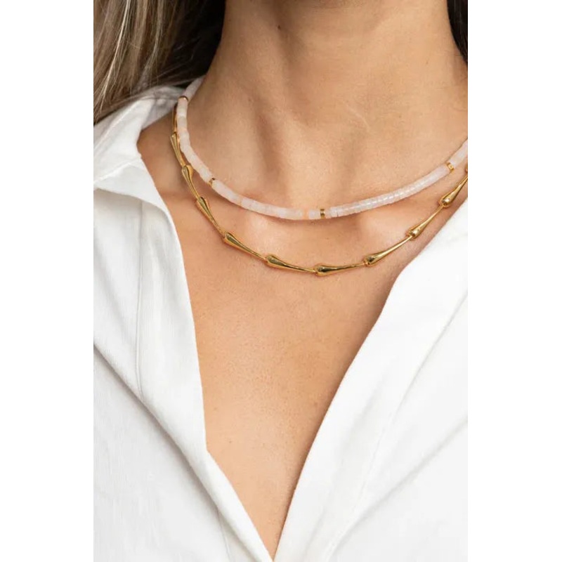 Isla Beaded Necklace in Pink