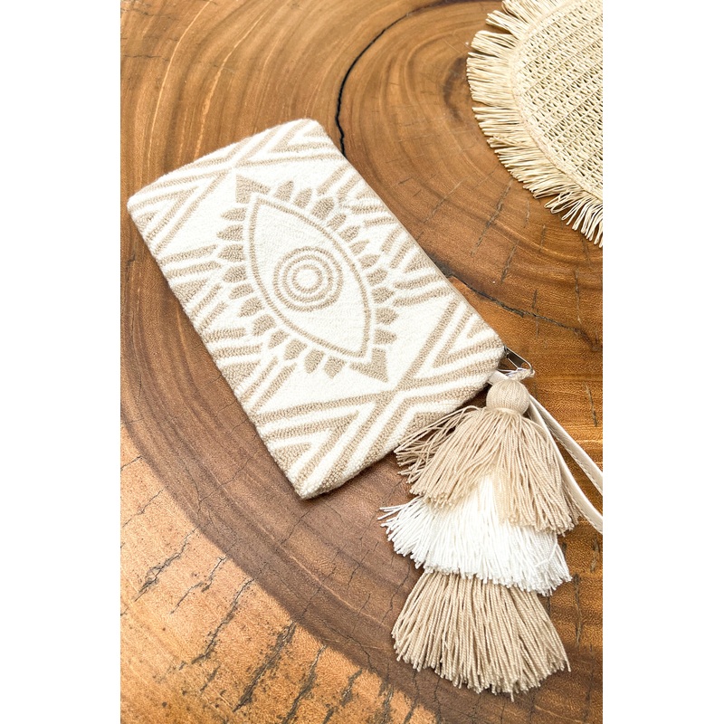 Ojito Clutch in Neautrals