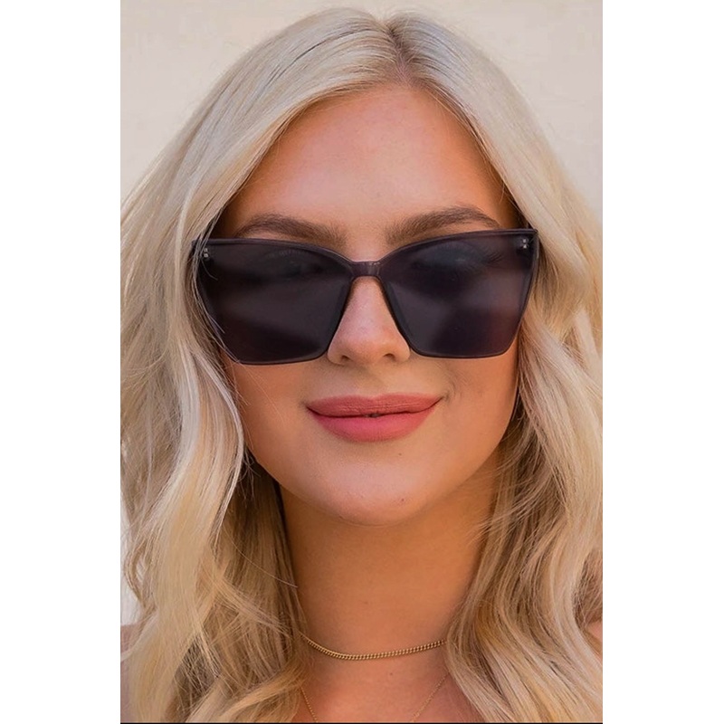 Goldie Black Smoke Sunglasses
