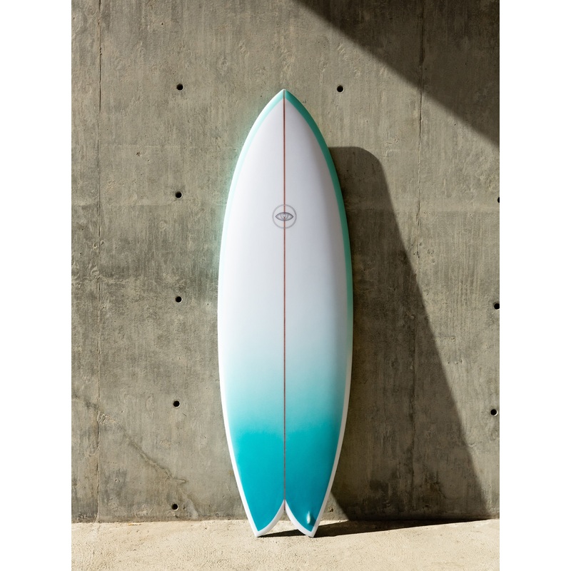 Eye Symmetry | Wombi Fish 5'6" Clear Blue