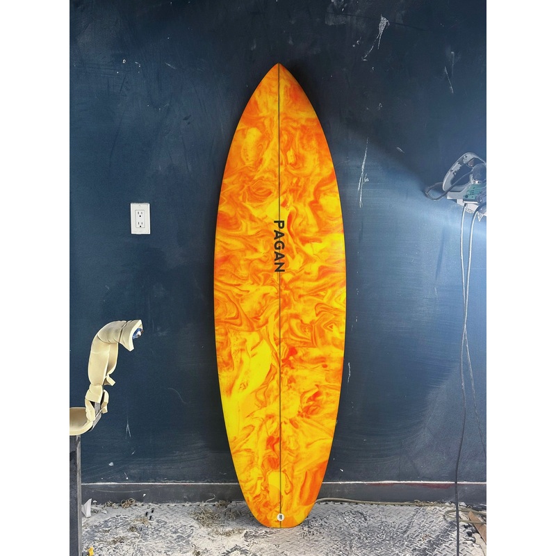 5'7" Sandbar Thruster Surfboard