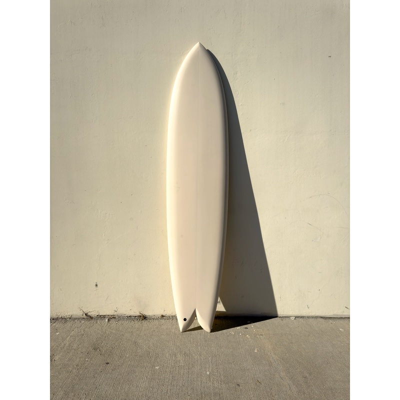 Deepest Reaches | 86 Mega Fish Eggshell Surfboard