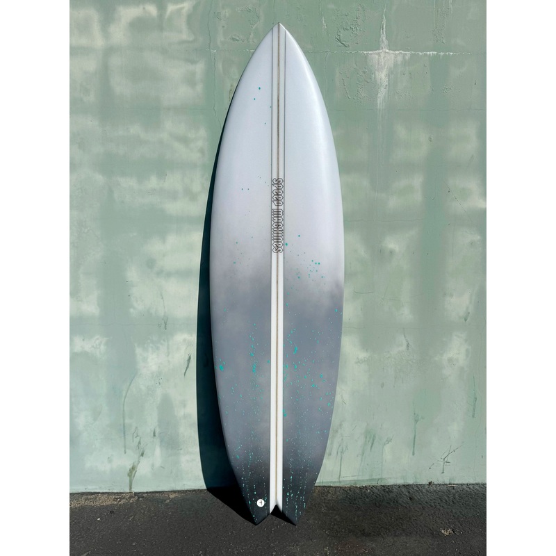 Nuevo Camino | 510" Talladega Twin Gray Abstract Surfboard