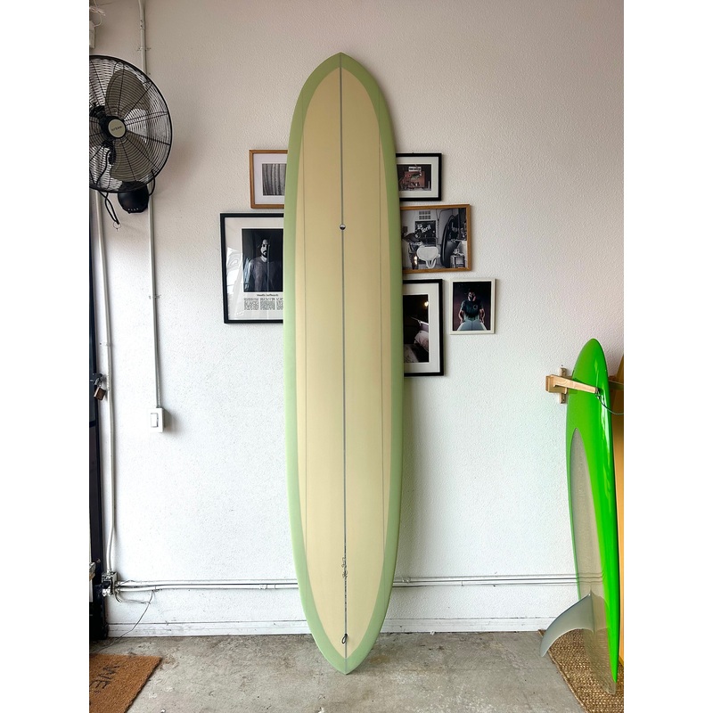 WOODIN SURFBOARDS | 96 CHEATER CLUB IN KIWI AND BEIGE SURFBOARD