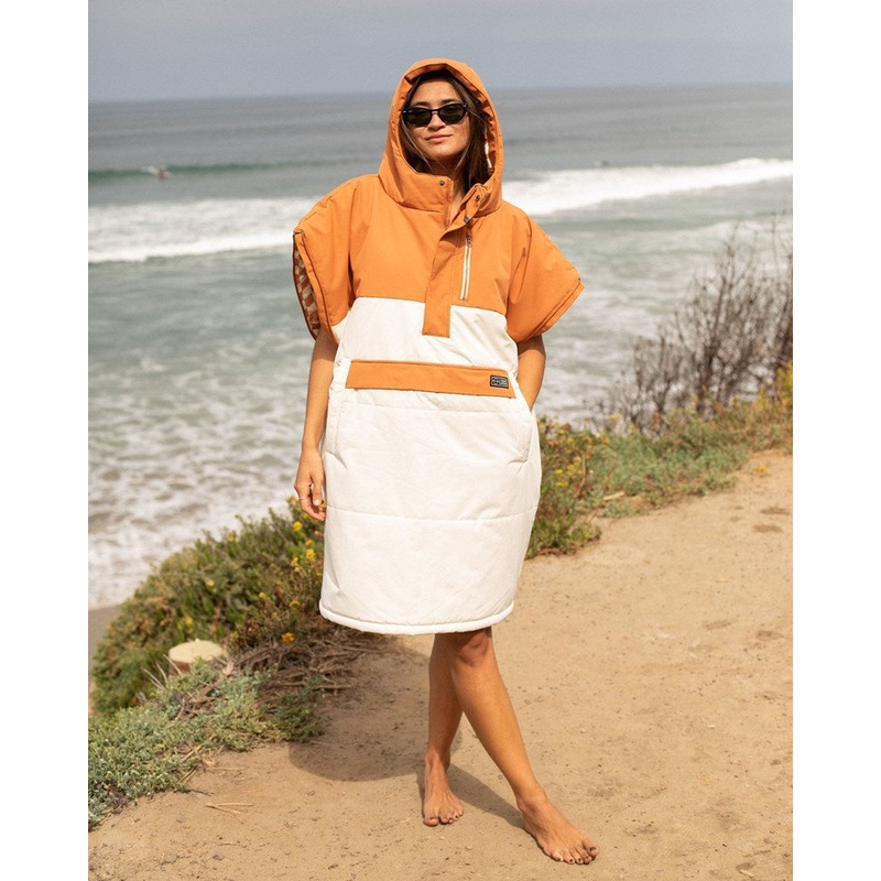 Leus Apex Poncho