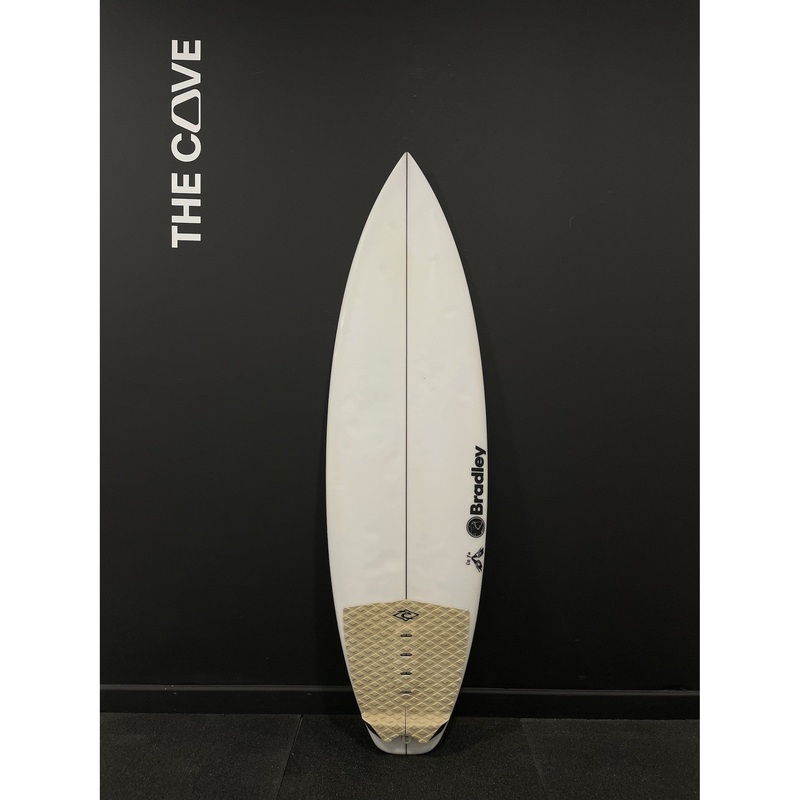 On Ya (narrow) 5'2" x 17 1/2" X  2 3/16" - 20.90L, 3x  FCS 2 Fin Boxes, PU [Good] - ID:961333