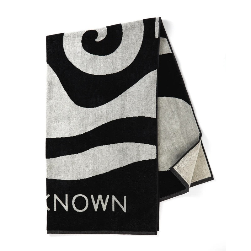 OUTERKNOWN The Beach Towel