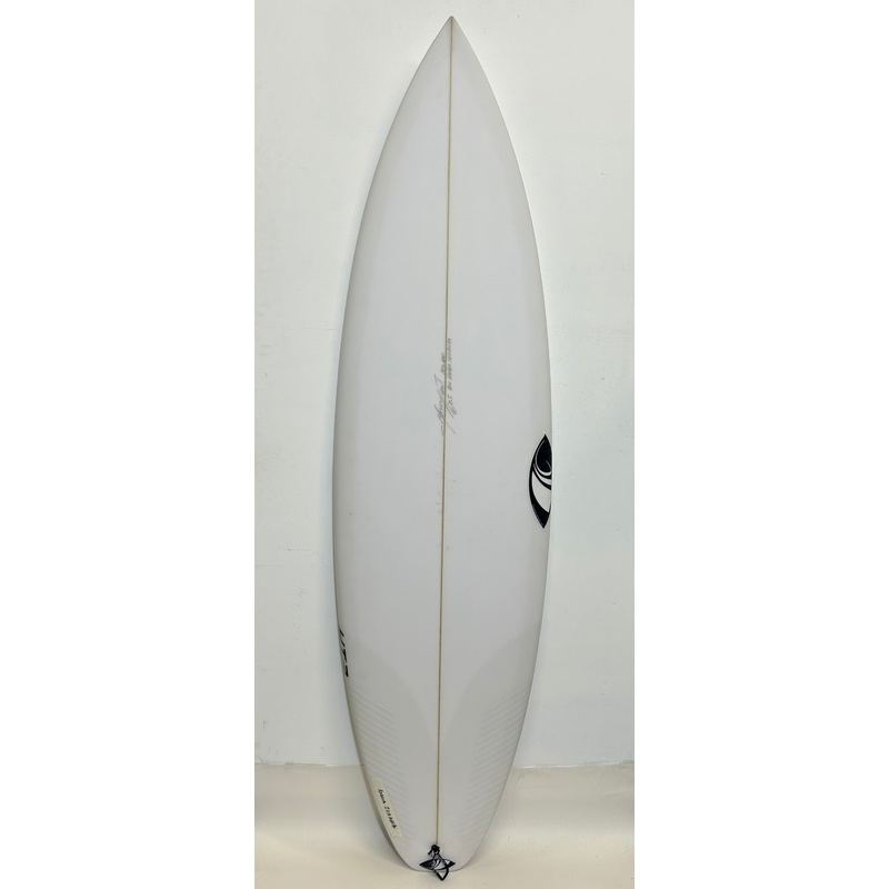 New Kanoa Igarashi HT2 6'0.5 x 18.88 x 2.56 29.9L